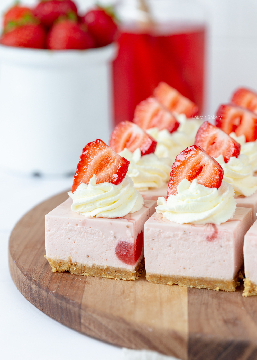 No-bake strawberry cheesecake bites