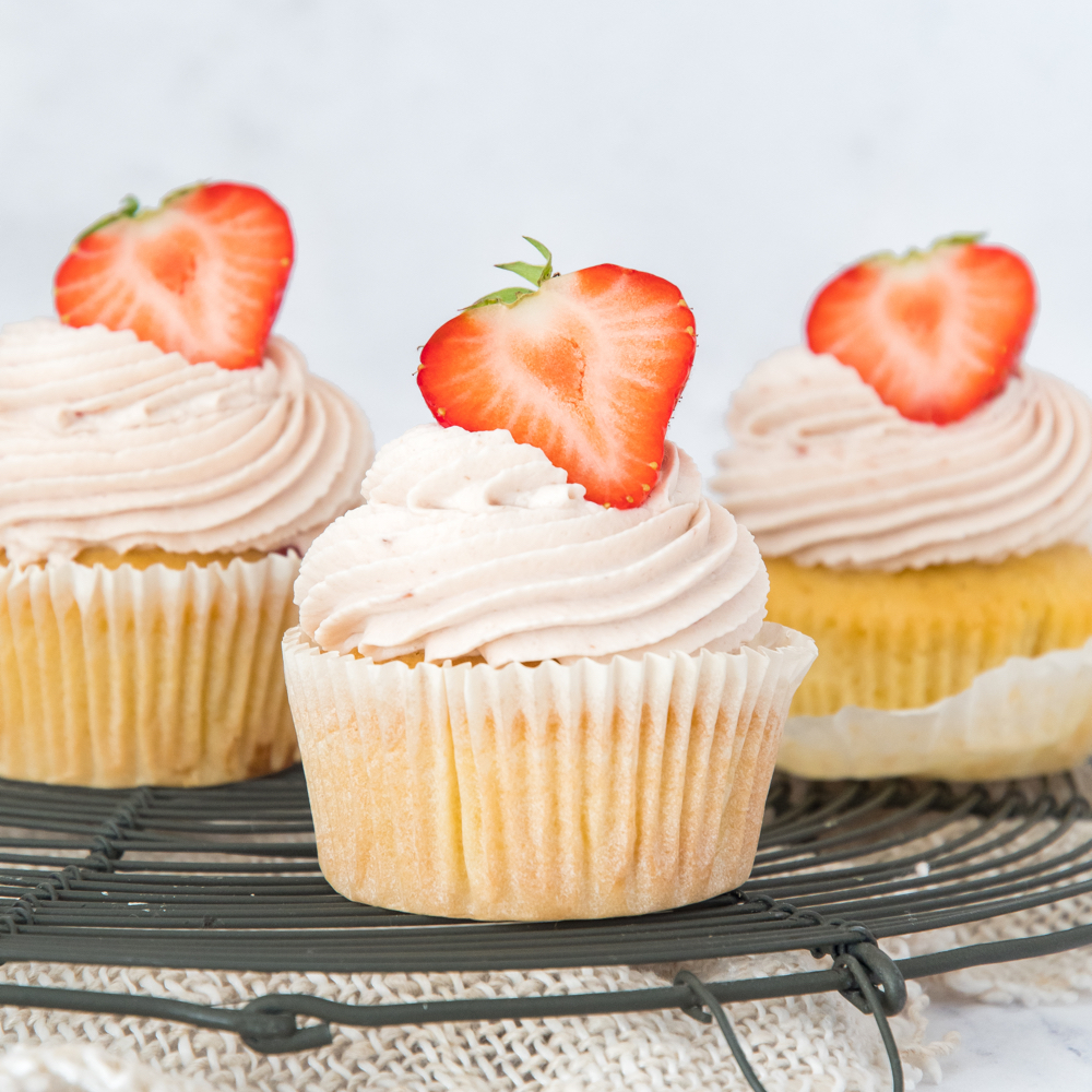 Strawberry cupcakes