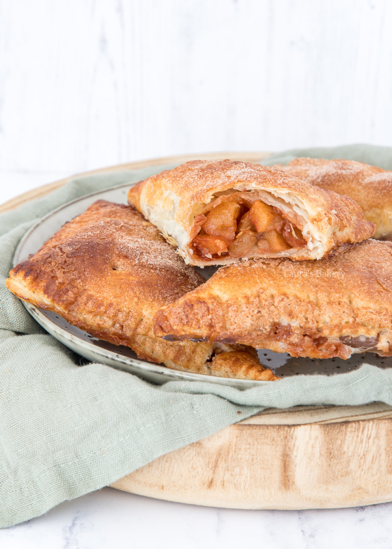 Appelflappen Dutch apple turnovers 2a
