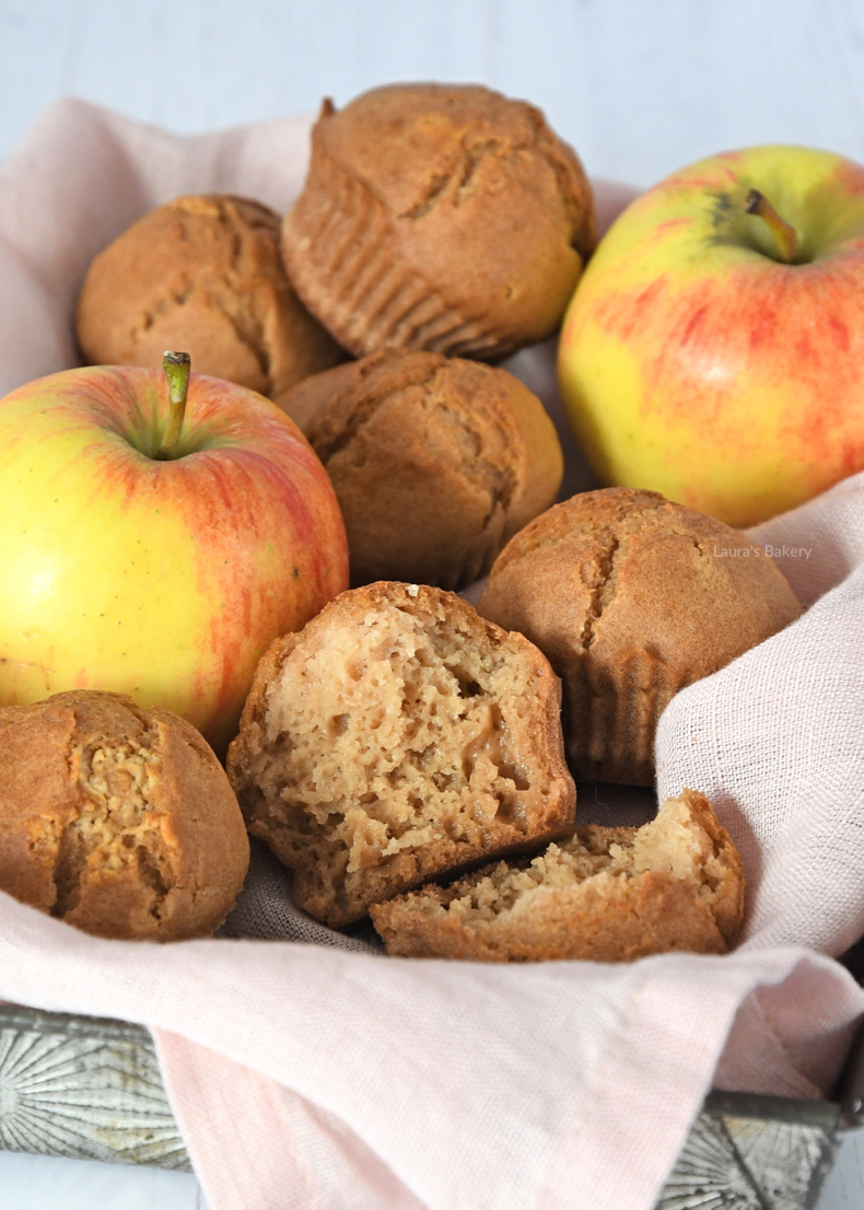 healthy applesauce muffins 2