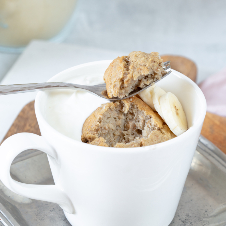 Easy + healthy banana bread mug cake recipe