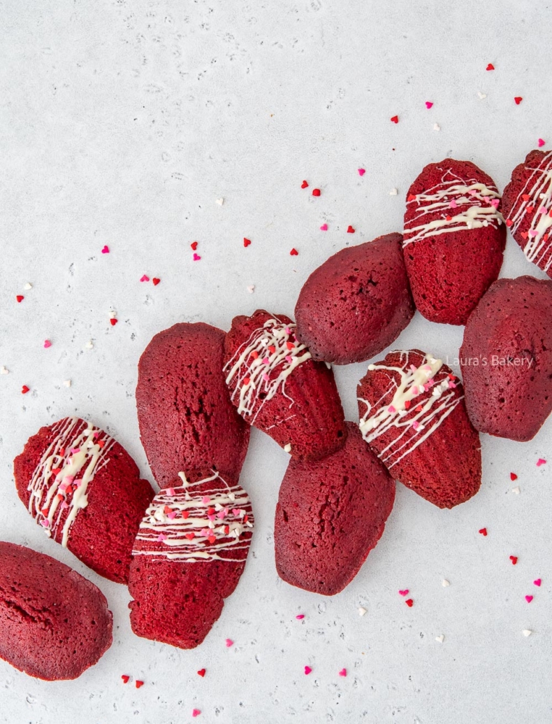 Red velvet madeleines-1