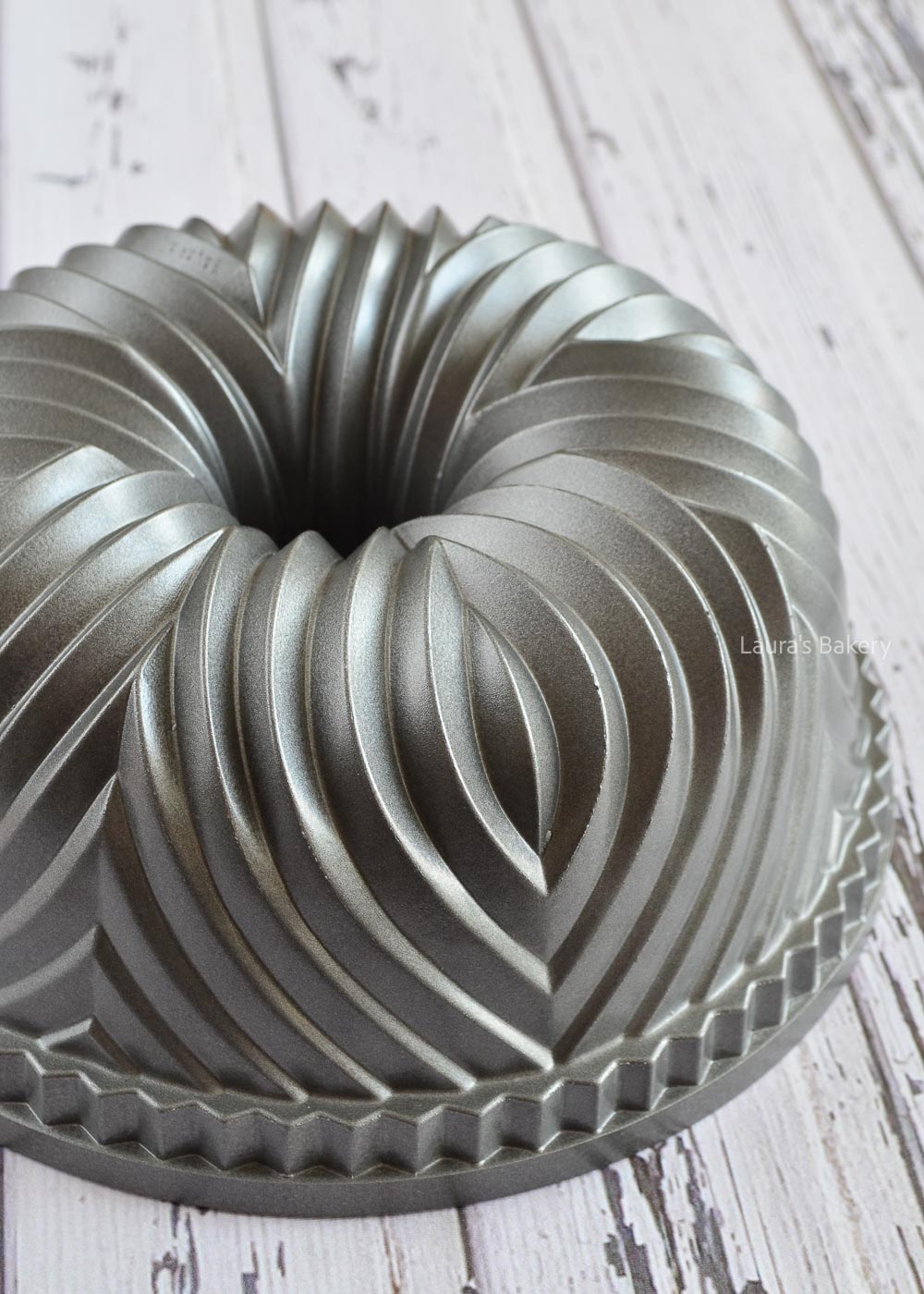 Baking molds
