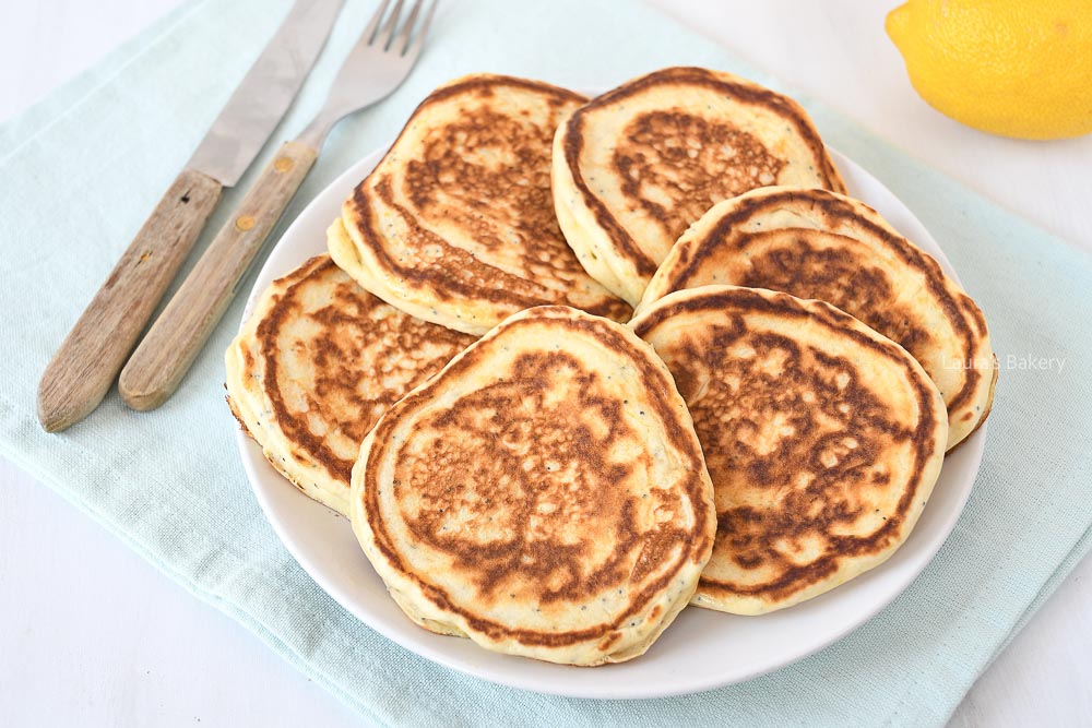 Lemon poppy seed pancakes-2