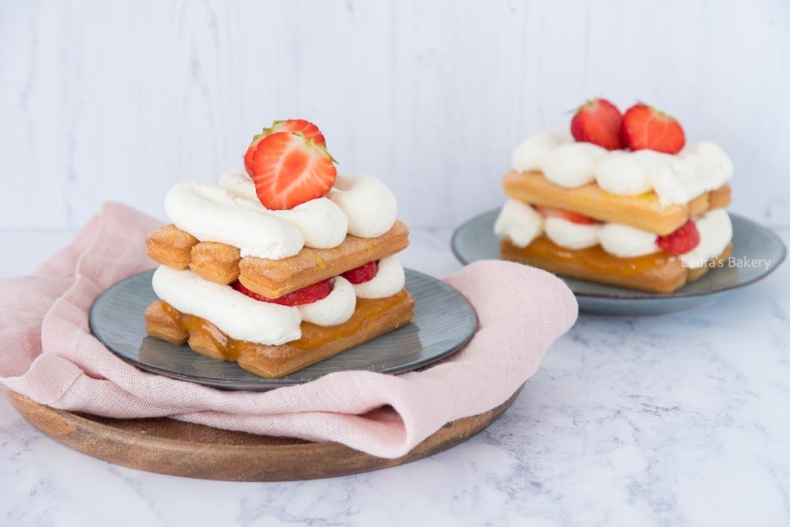 Strawberry tiramisu-2
