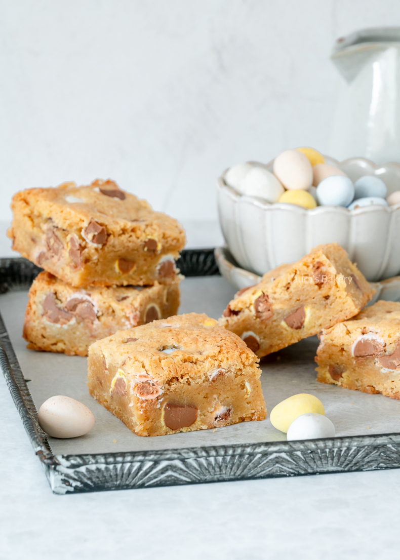 mini easter egg blondies WM-1
