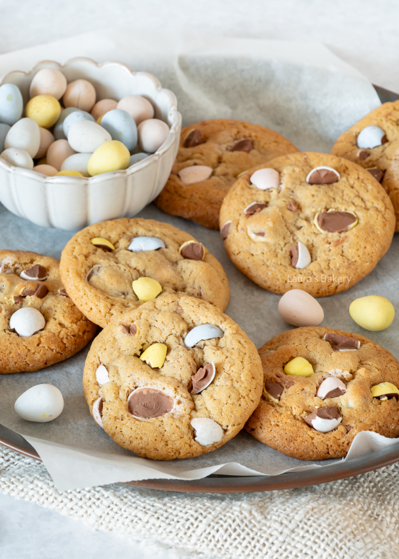 mini easter egg chocolate chip cookies WM-1