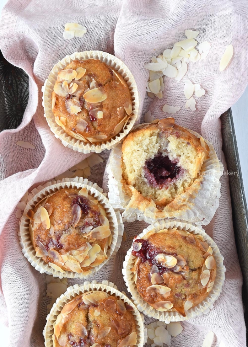 Almond raspberry muffins-3