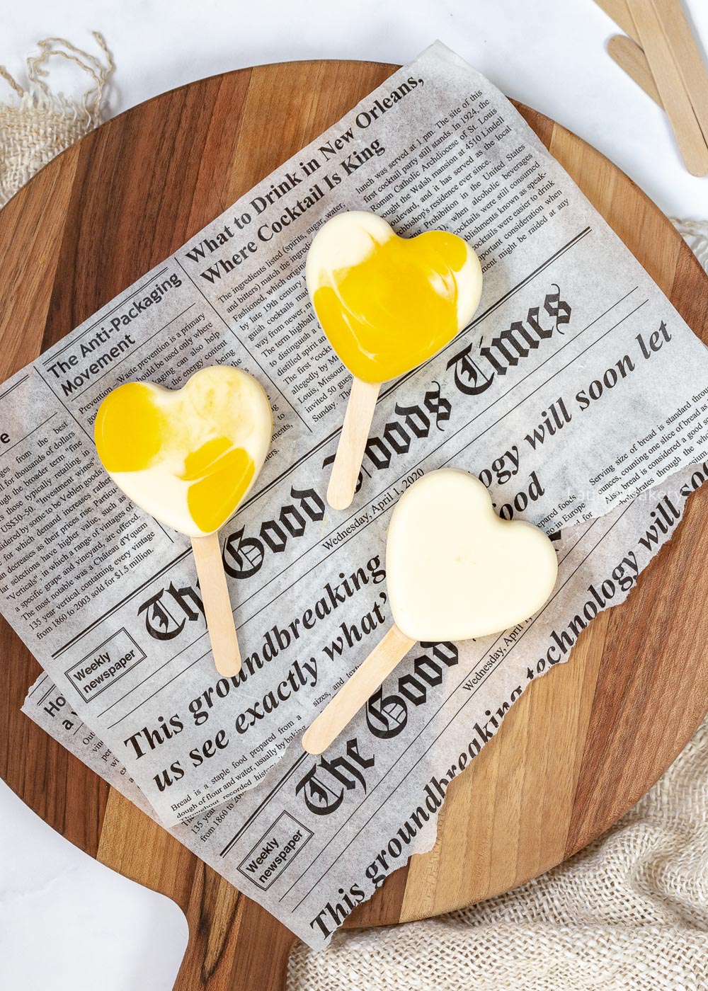 Greek yogurt popsicles with mango