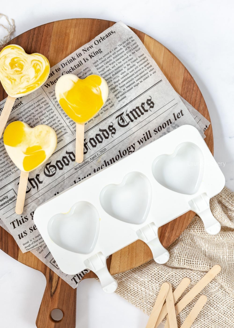 Greek yogurt popsicles with mango-5