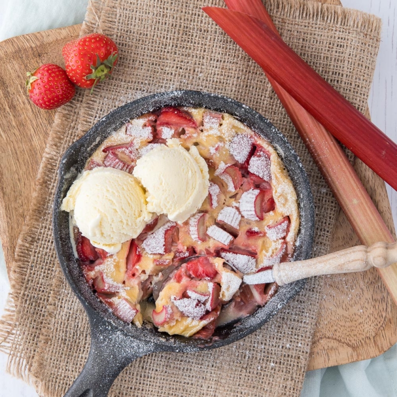 Strawberry rhubarb clafoutis recipe
