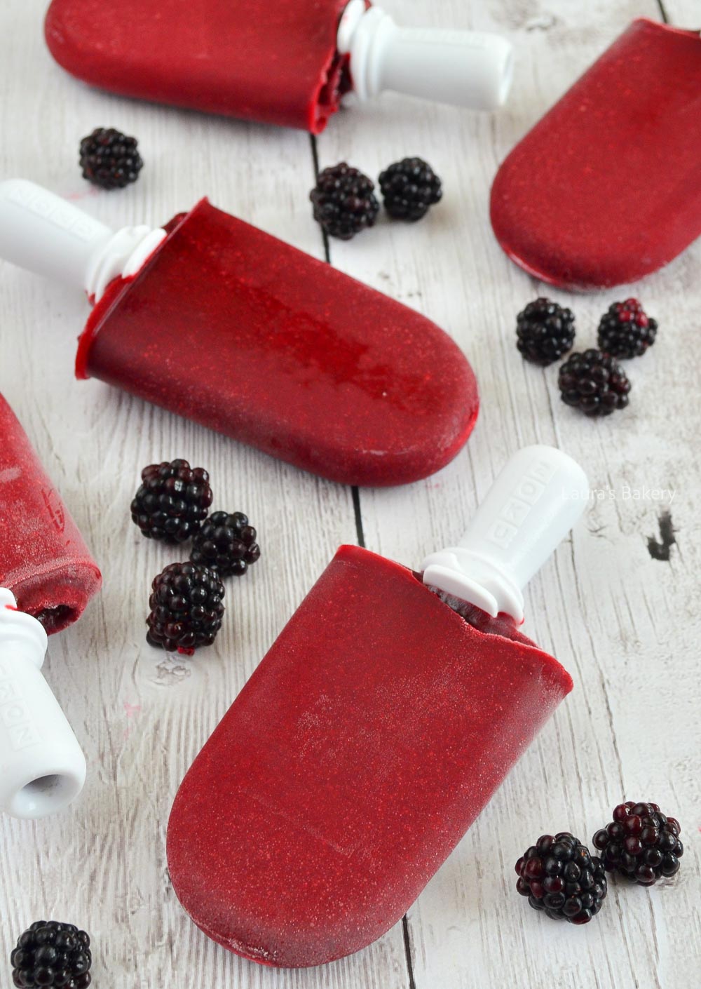 Homemade blackberry popsicles recipe