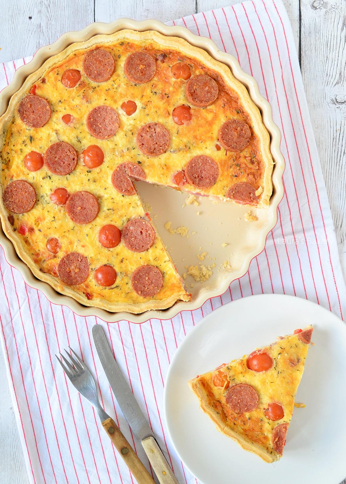 Pizza salami quiche