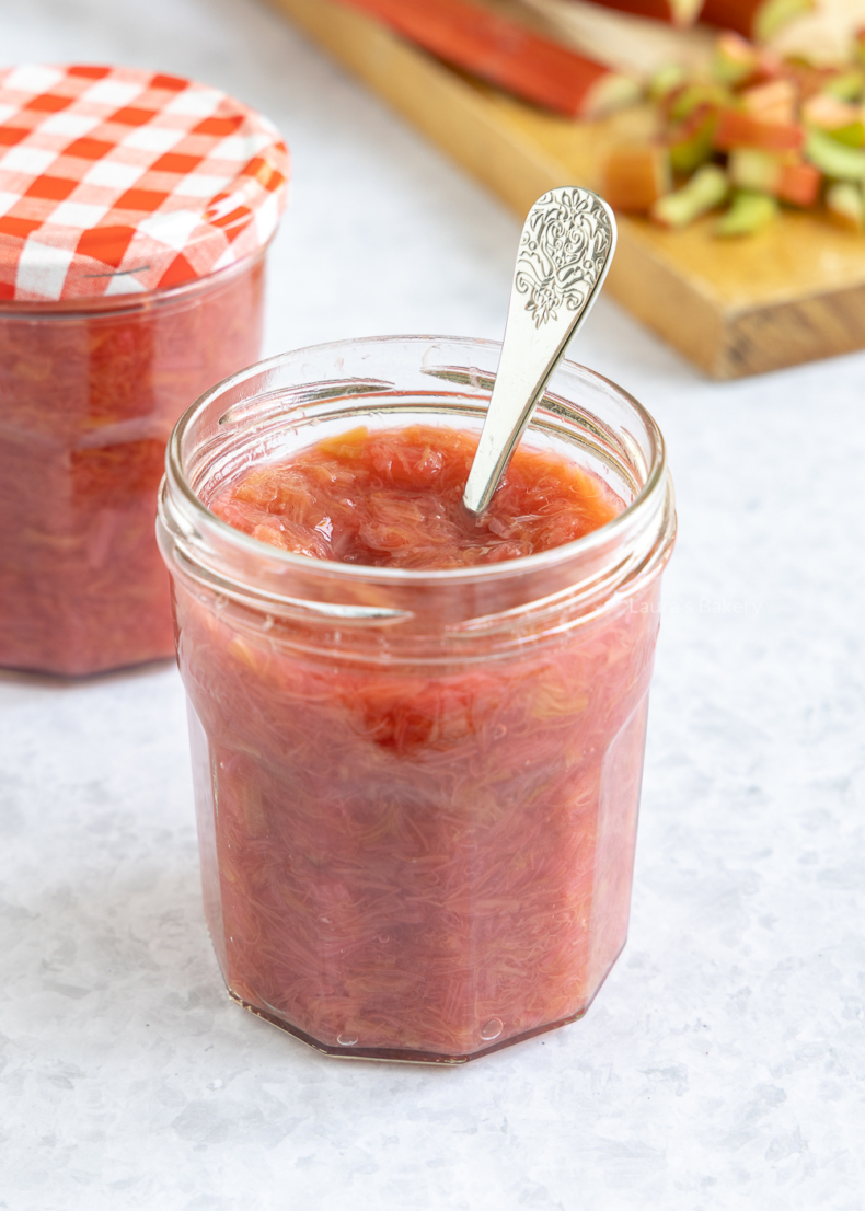 Rhubarb compote 4