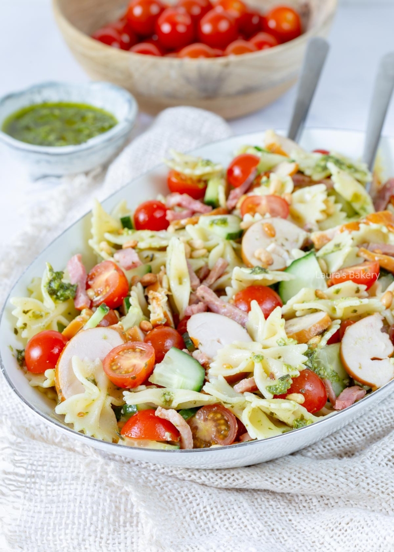 Pasta salad with chicken-1