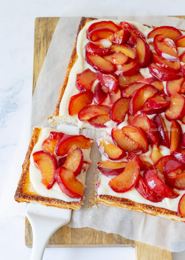 Plum pie with puff pastry-7