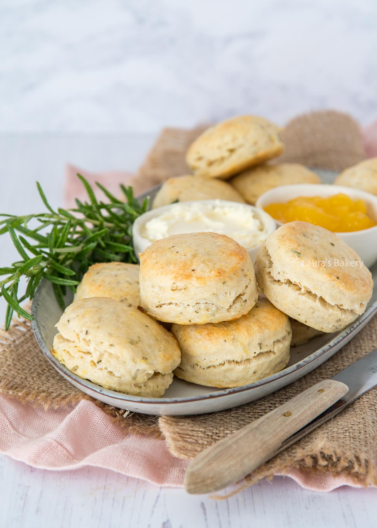 Delicious Lemon Rosemary Scones Recipe