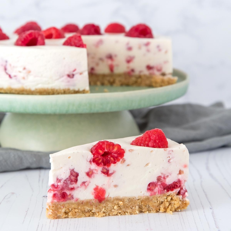 No-Bake Raspberry Pie Recipe (Kwarktaart)