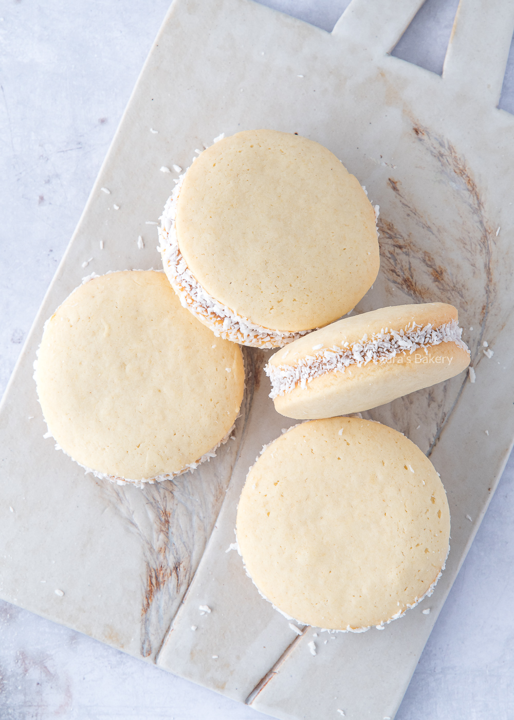 Alfajores recipe with dulce de leche