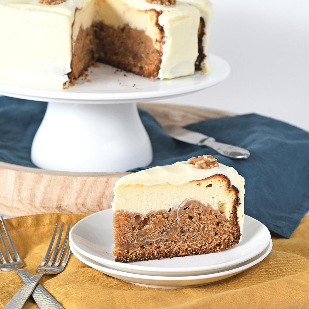 Carrot cake cheesecake