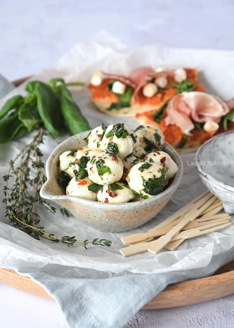 Marinated mozzarella balls-1