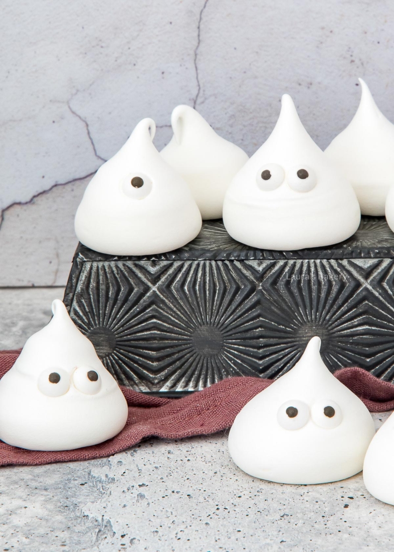 Meringue ghosts-1