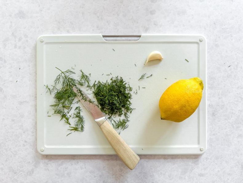 How to make tzatziki