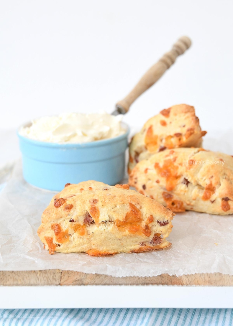 Bacon cheddar scones-1