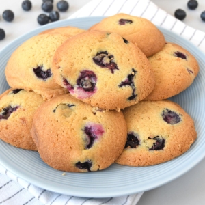 Blueberry lemon cookies