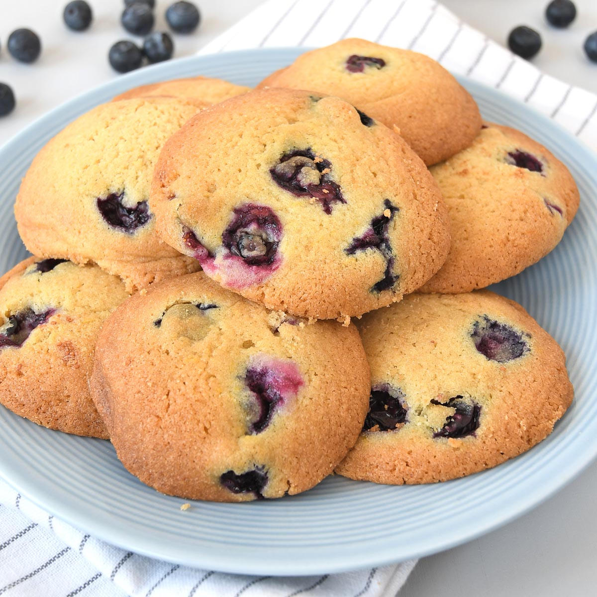 Blueberry lemon cookies