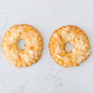 Dutch Christmas wreath cookies