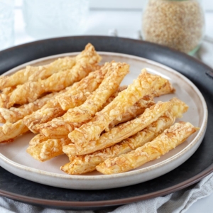 Puff pastry cheese straws