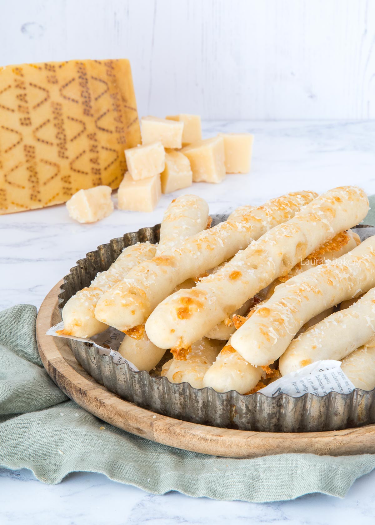 Cheesy bread sticks-2