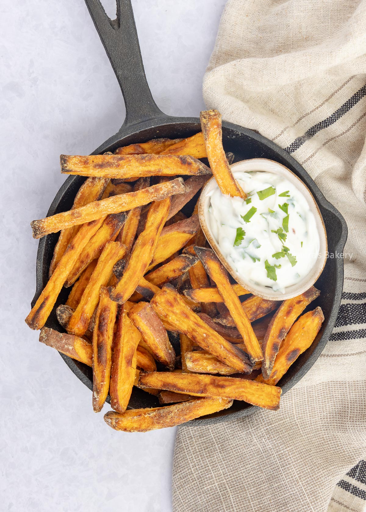 Oven baked sweet potato fries-4