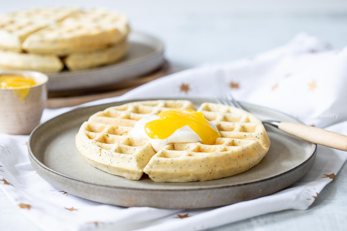 Lemon poppy seed waffles-1