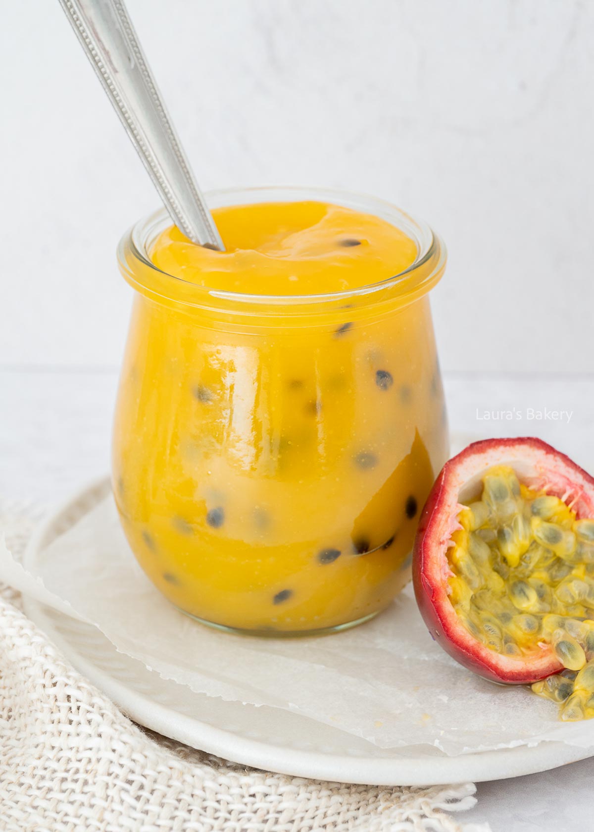 Passion fruit curd-4