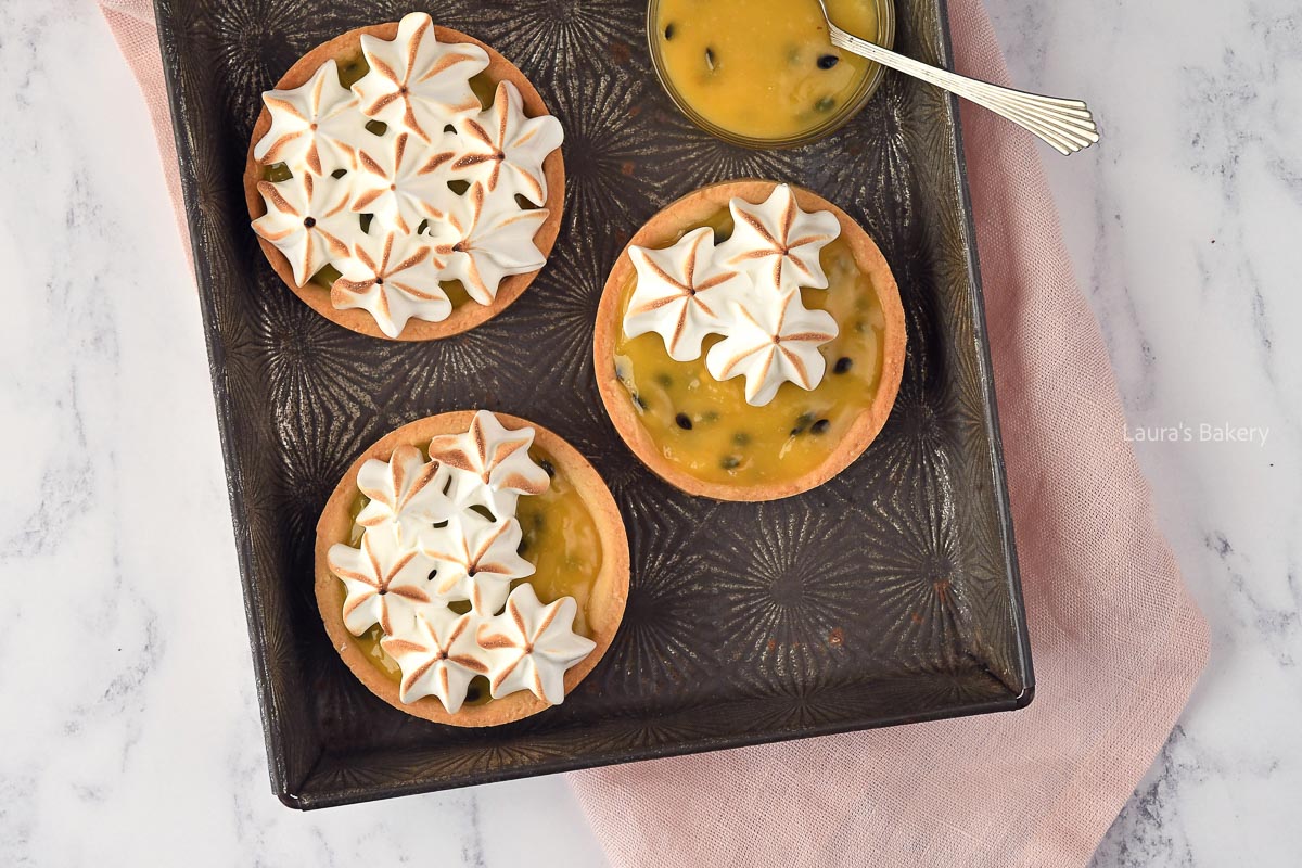 Passion fruit meringue tarts-1