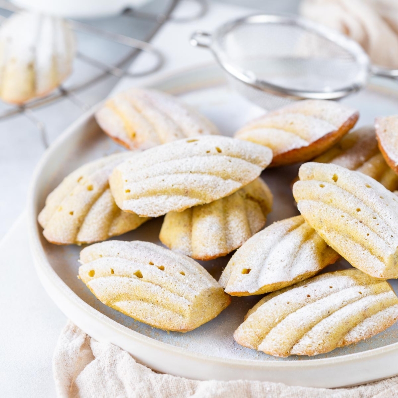 Pistachio Madeleines