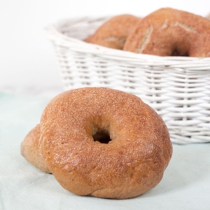 Cinnamon bagels