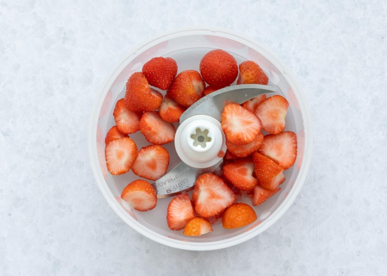Making eton mess