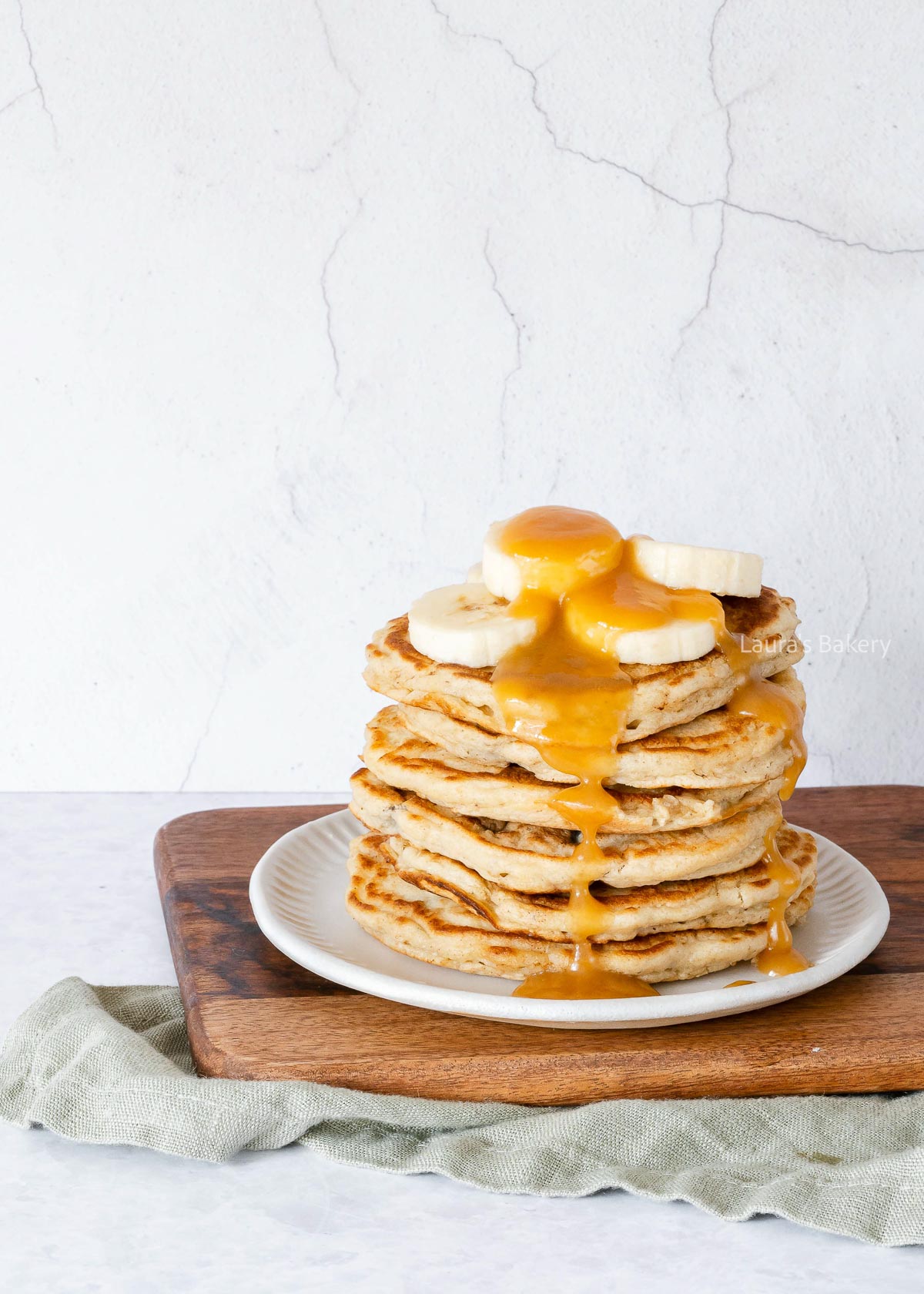 Oatmeal banana pancakes-1