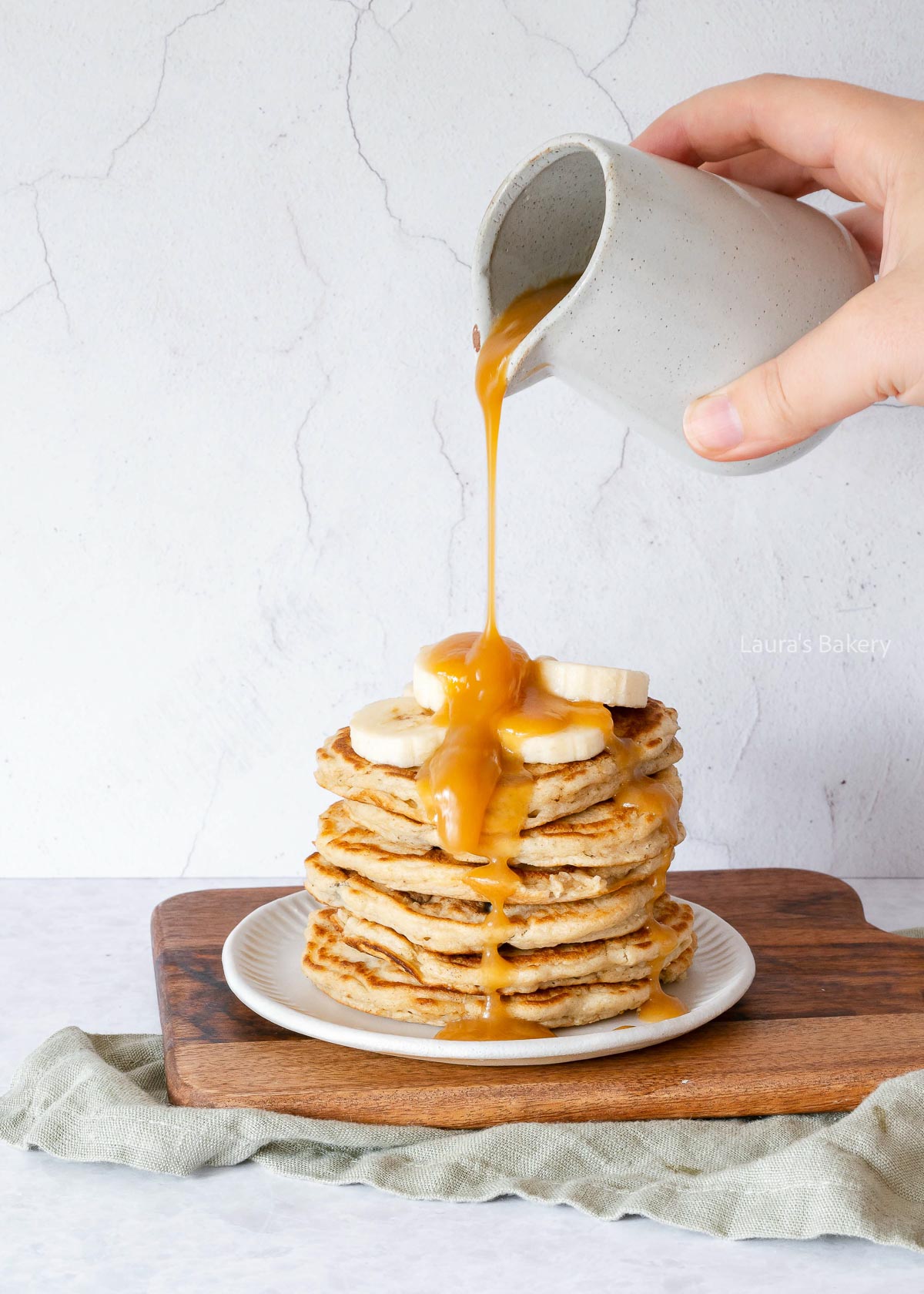 Oatmeal banana pancakes-3