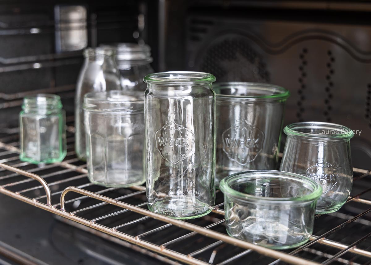 Sterilizing jam jars-5