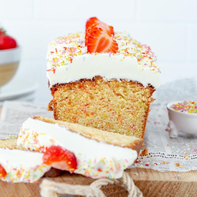 Funfetti Loaf Cake