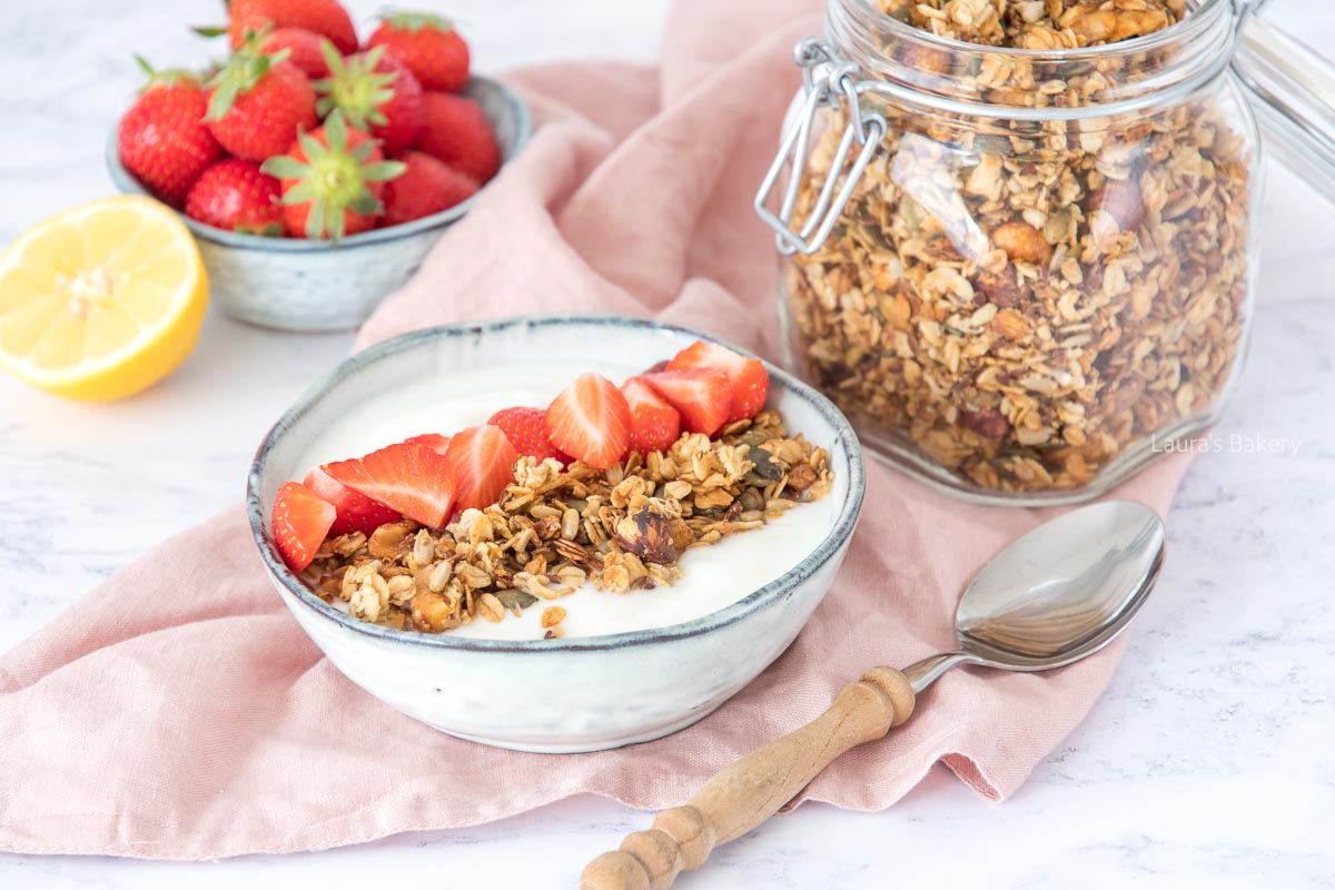 Lemon ginger granola-2