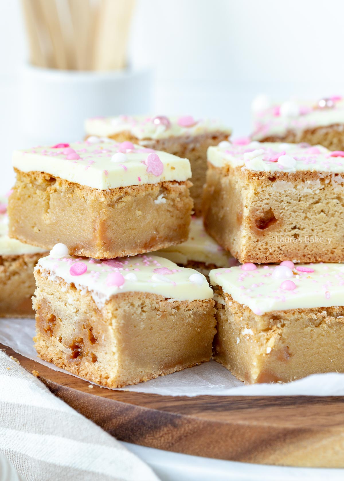 Caramel blondies-4
