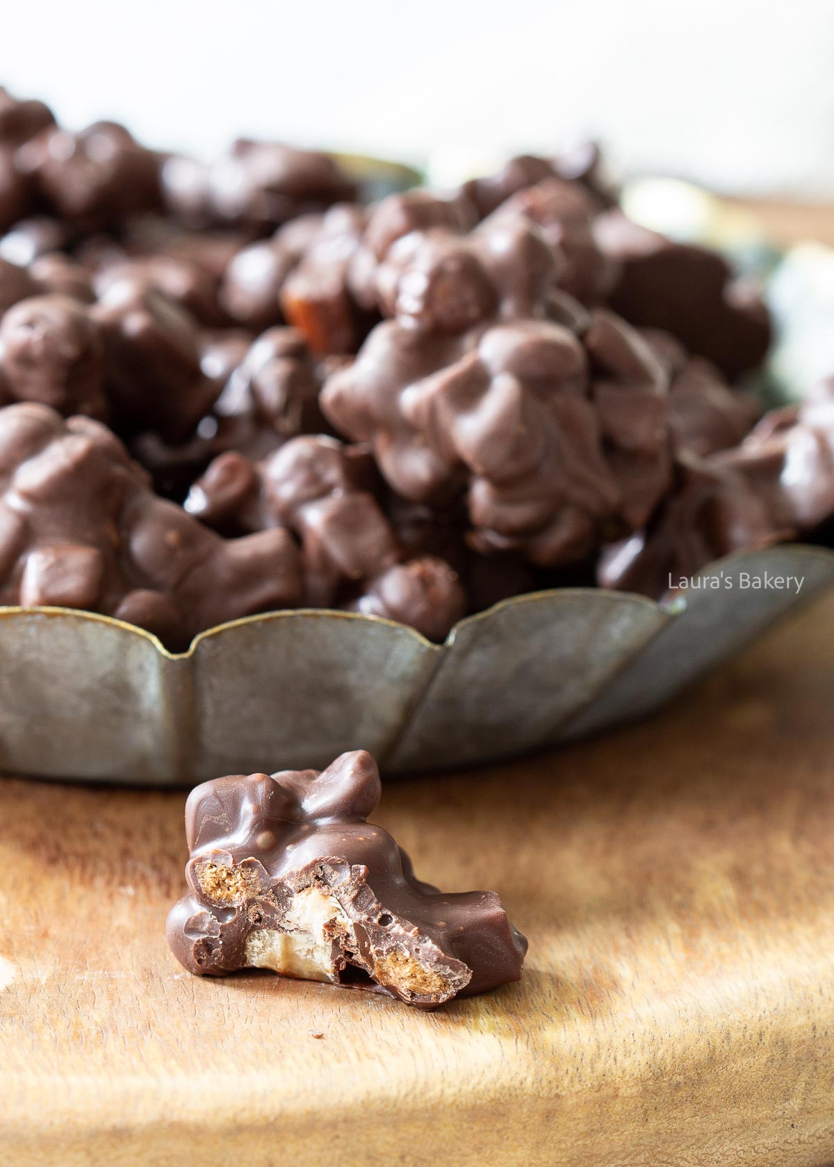 Caramel Cookie Clusters