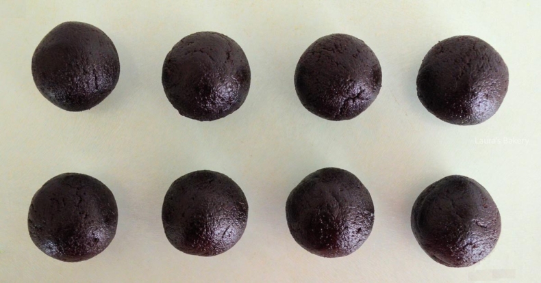 Oreo ball mixture rolled into balls