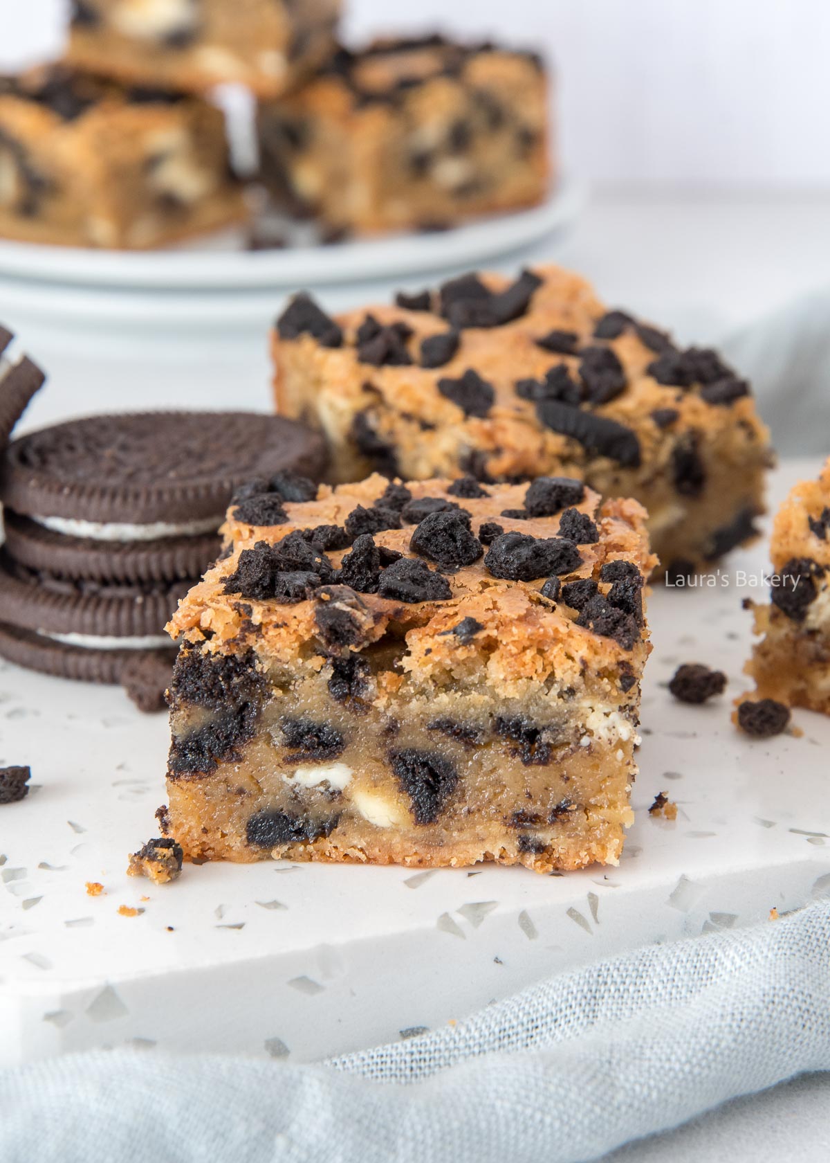 Oreo blondies-2
