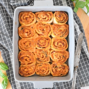 Pizza rolls